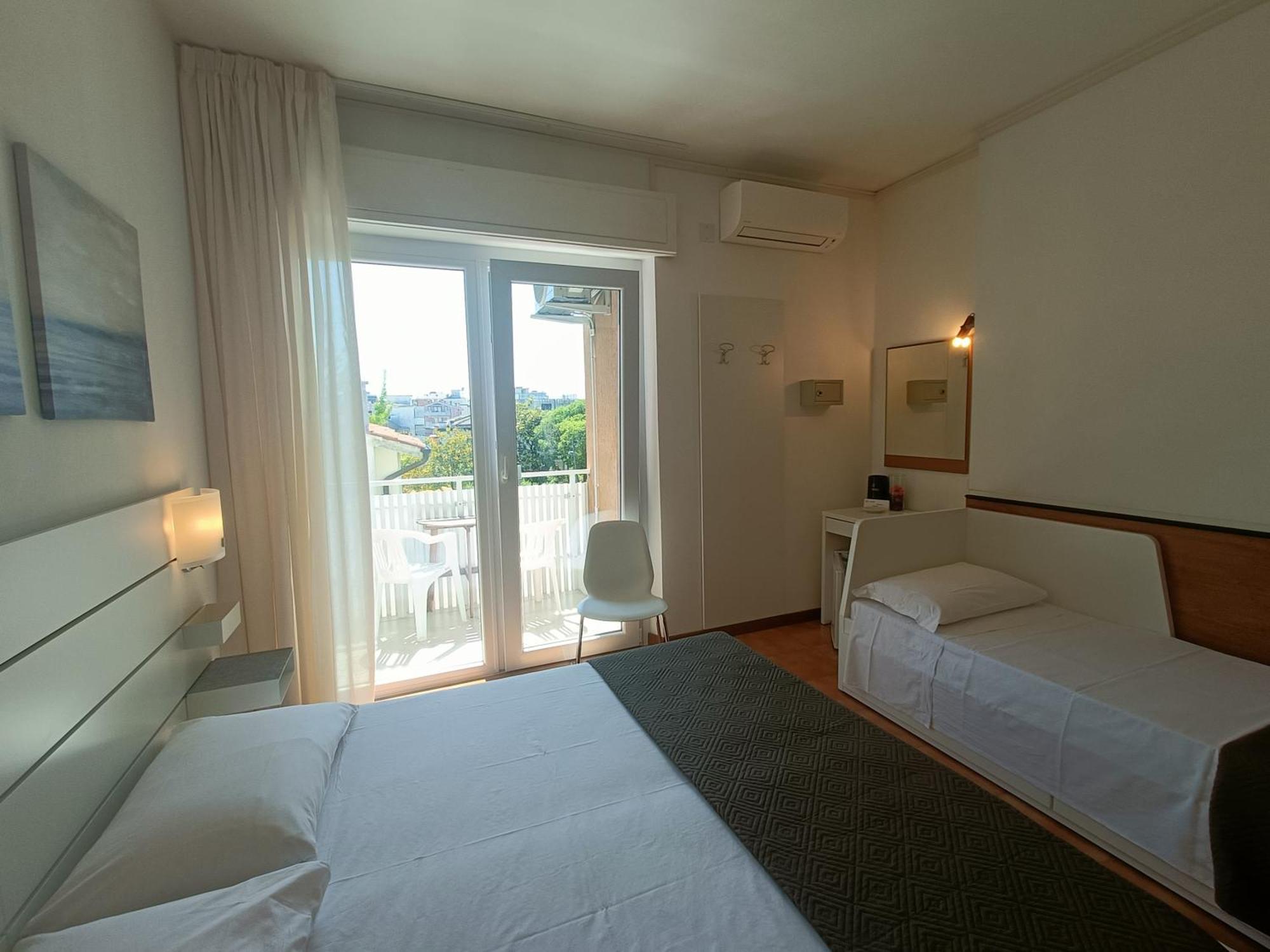 Merano Hotel 3*